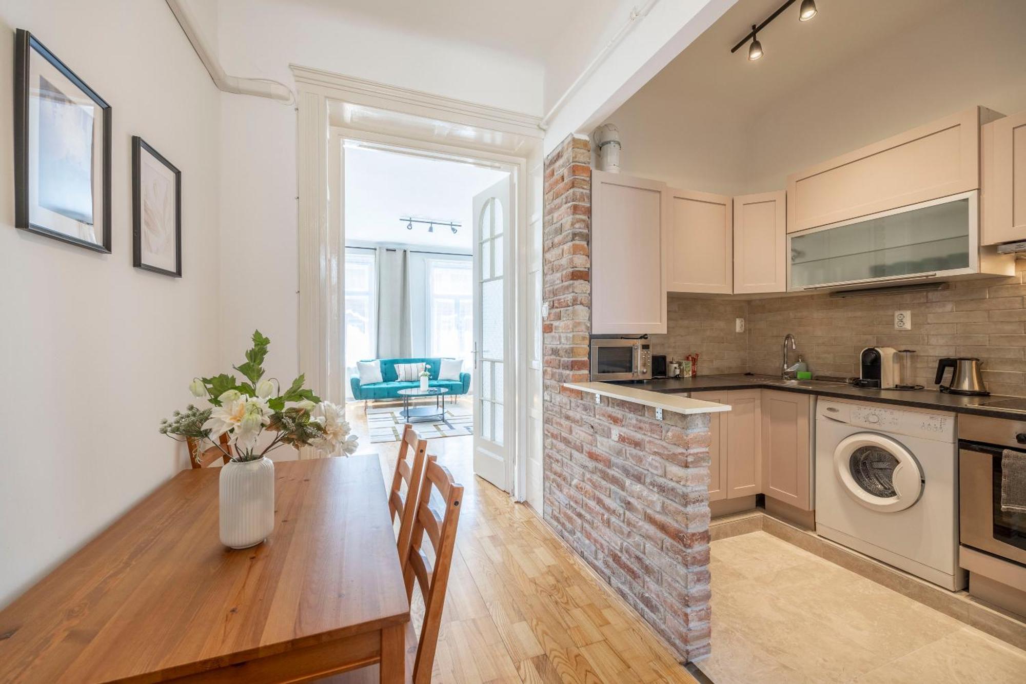 Stylish & Cozy City Center Apartment By Prestige Homes Budapešť Exteriér fotografie